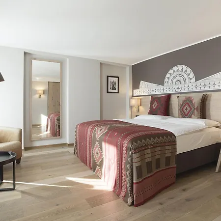 Steffani Hotel 4*