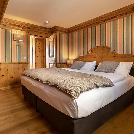 Steffani Hotel 4*